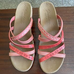 😼Make Offer😼 🐝Skechers Sandals🐝